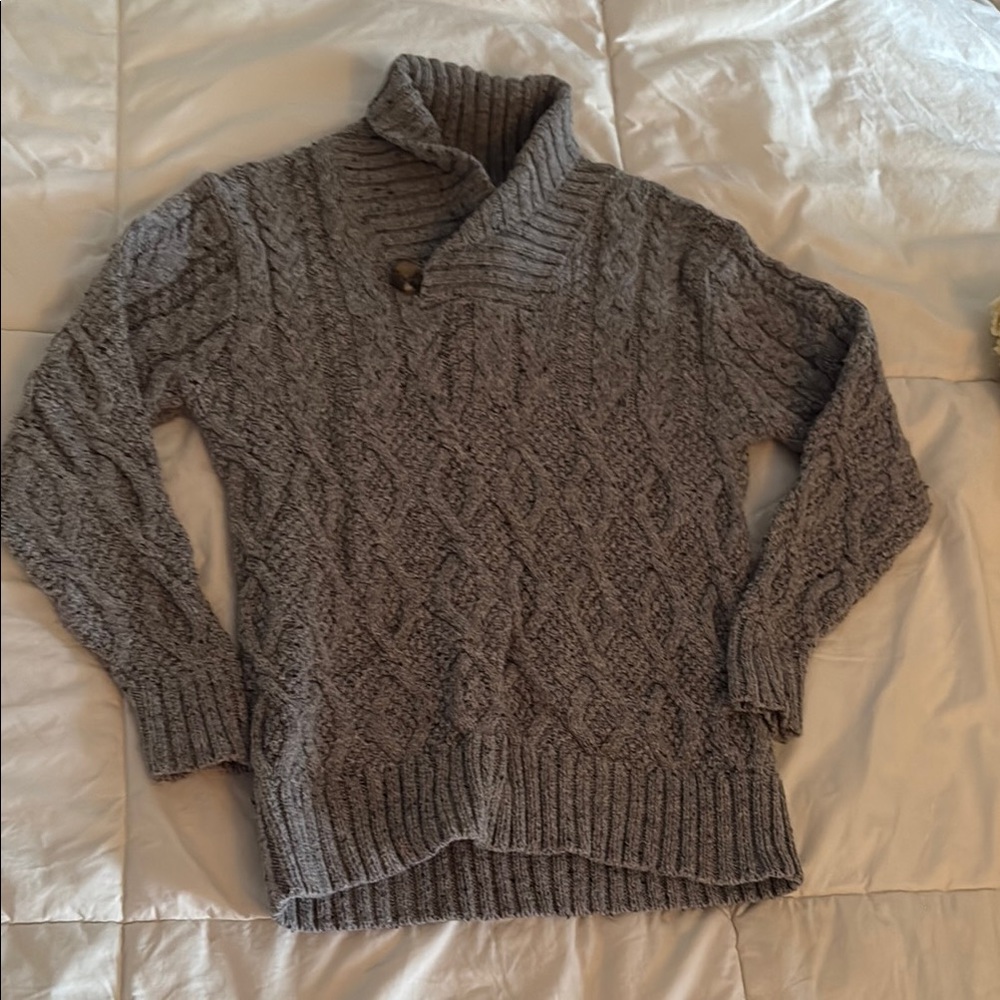 Cozy Gray Cable Knit Sweater